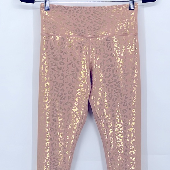 Zyia Gold Leopard Light n Tight 7/8 Leggings Size 4 - Picture 3 of 7